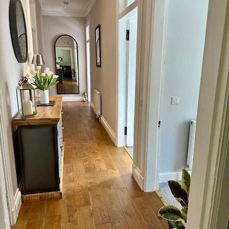 Beautiful Spacious Apartment In Town Centre Oban Ngoại thất bức ảnh