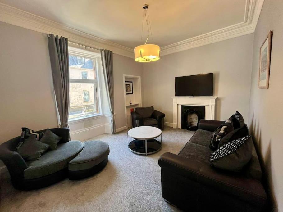 Beautiful Spacious Apartment In Town Centre Oban Ngoại thất bức ảnh