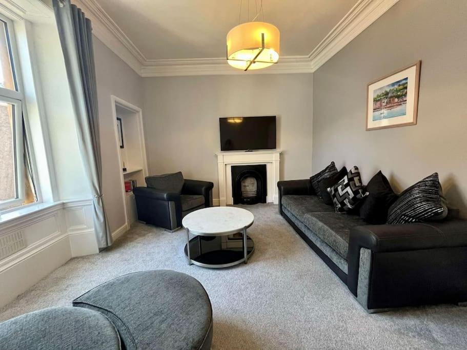 Beautiful Spacious Apartment In Town Centre Oban Ngoại thất bức ảnh